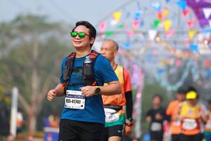 BIB: 41741
                            <button type="button" onclick="openModal(9893747)" class="btn btn-primary btn-sm float-right btn-popup" data-toggle="modal" data-target=".modal-high-quality">
                        <i class="fas fa-shopping-cart"></i> Add to Cart
                    </button>
                                            <button type="button" onclick="isThisMe(9893747, true)" class="btn btn-success btn-sm float-right btn-popup btn-isme hidden" data-toggle="tooltip" data-placement="bottom" title="นี่คือรูปของคุณใช่ไหม คลิกที่นี่เพื่อเอาเข้าอัลบั้ม">
                        <i class="fas fa-plus"></i> Add to album
                    </button>
                    <button type="button" onclick="isThisMe(9893747, false)" class="btn btn-warning btn-sm float-right btn-popup btn-isnotme hidden">
                        <i class="fas fa-ban"></i> Remove from album
                    </button>